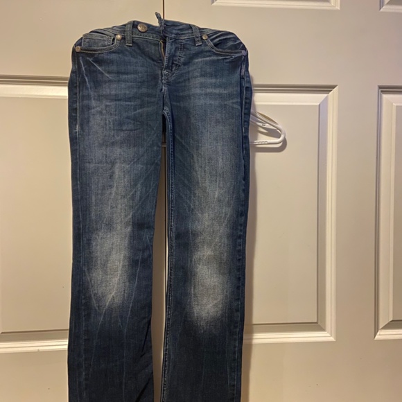 Low rise women’s clothes jeans! - Picture 2 of 2